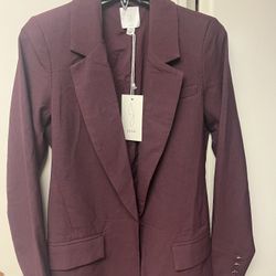 Hermoso Saco En Color Vino Talla Small Y Mediano