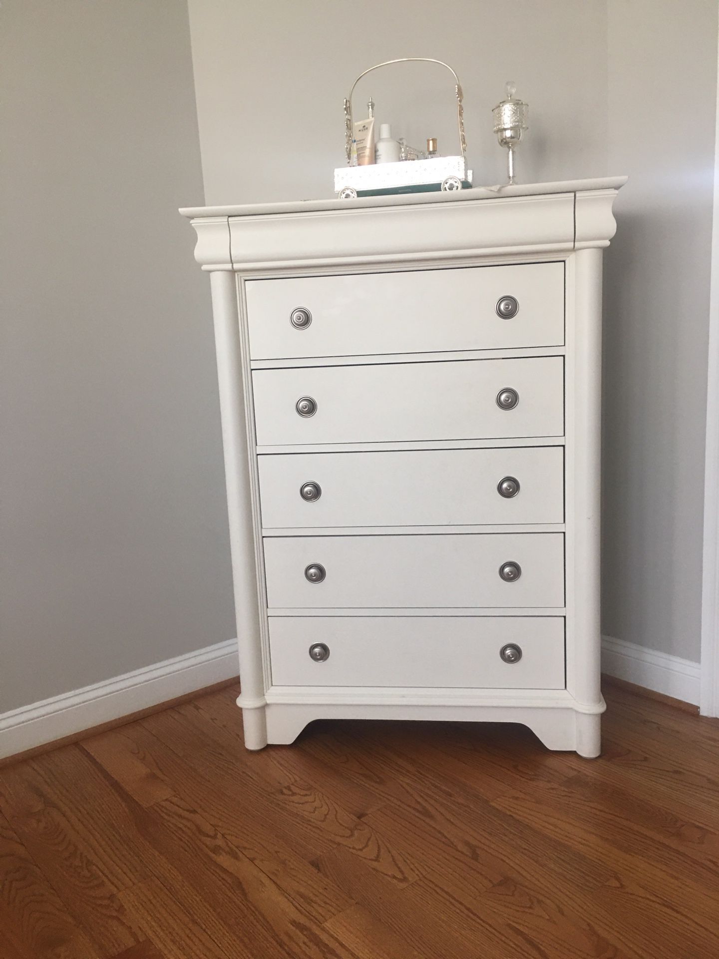 Dresser in Great Condition