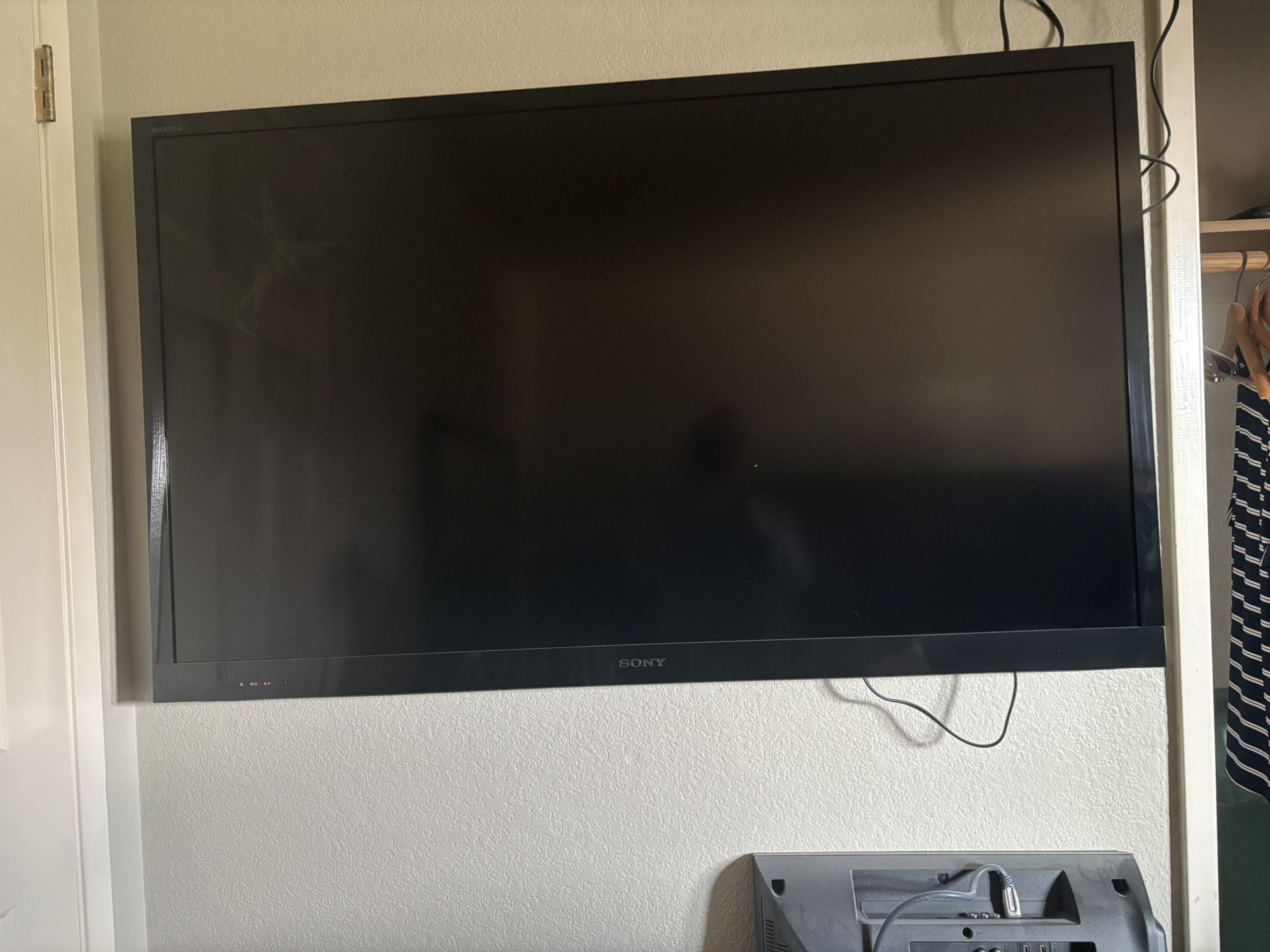 50” Song Flat TV Screen