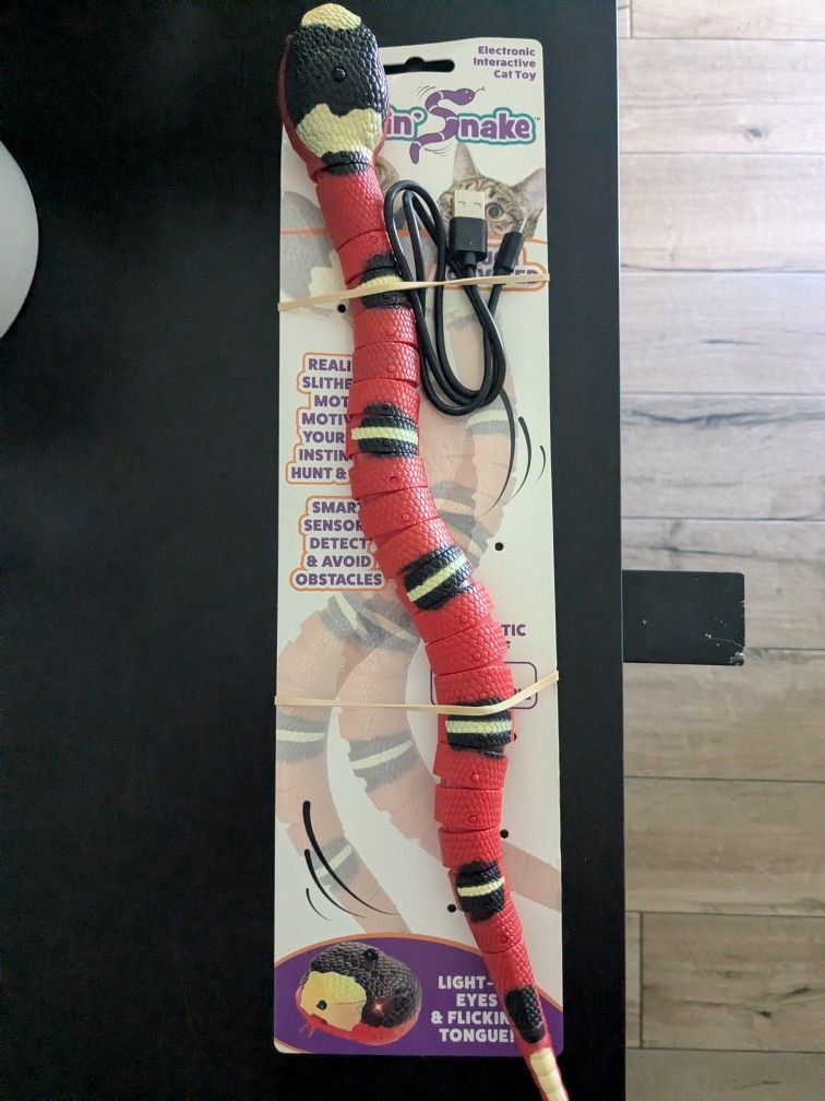 Wiggling Snake Electronic Interactive Cat Toy