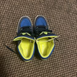 Man Shoes Brand Adidas Size 10 Color Blue Semi Nuevos