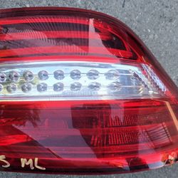 2012 2013 2014 2015 MERCEDES BENZ ML350 ML AMG ML63 RIGHT PASSENGER TAIL LIGHT LAMP 