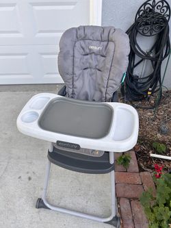 FREEE high chair