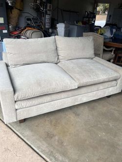 Sofa 