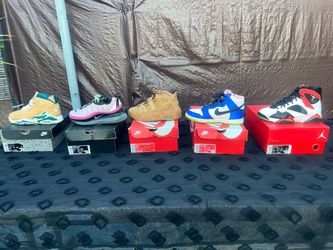 Sneaker and designer shoe bundle