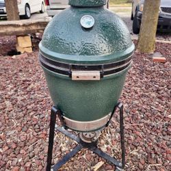 Big Green Egg 