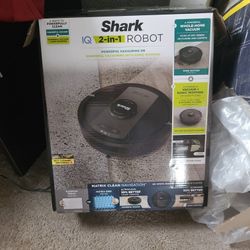 Shark IQ 2 - In -1 Robot