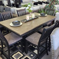 SALE!!! 7-PC Dining Set/ Table + 6 Chairs