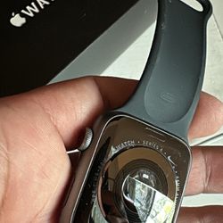 Nike Apple Watch 44mm Series 4 Or OBO