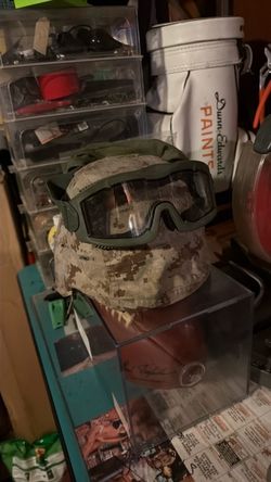 Army helmet w/goggles
