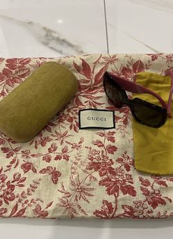 Gucci sunglasses