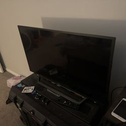 Sony Bravia 40” TV