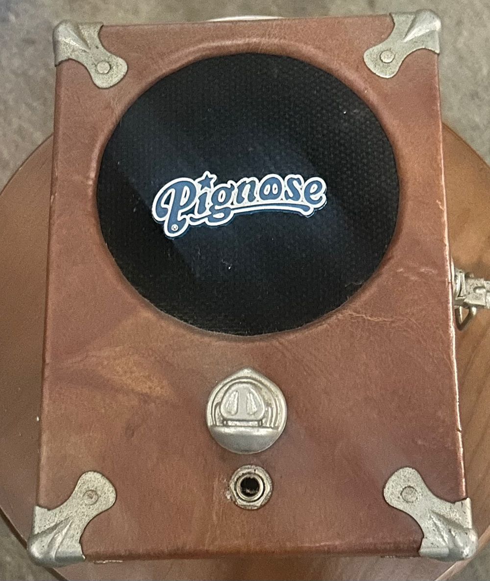 Original Pignose 7-100 Legendary Portable Guitar Amp Serial Number 34700 - Power Supply & 12 Energizer Rechargeable Batteries & Charger