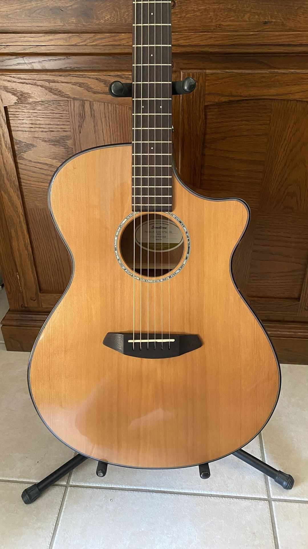 Breedlove Acoustic Guitar Pursuit Concerto Ce With Case