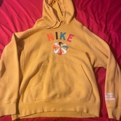 Nike Hoodie Size Large
