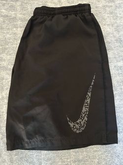 Nike Men’s Shorts 7” Size S