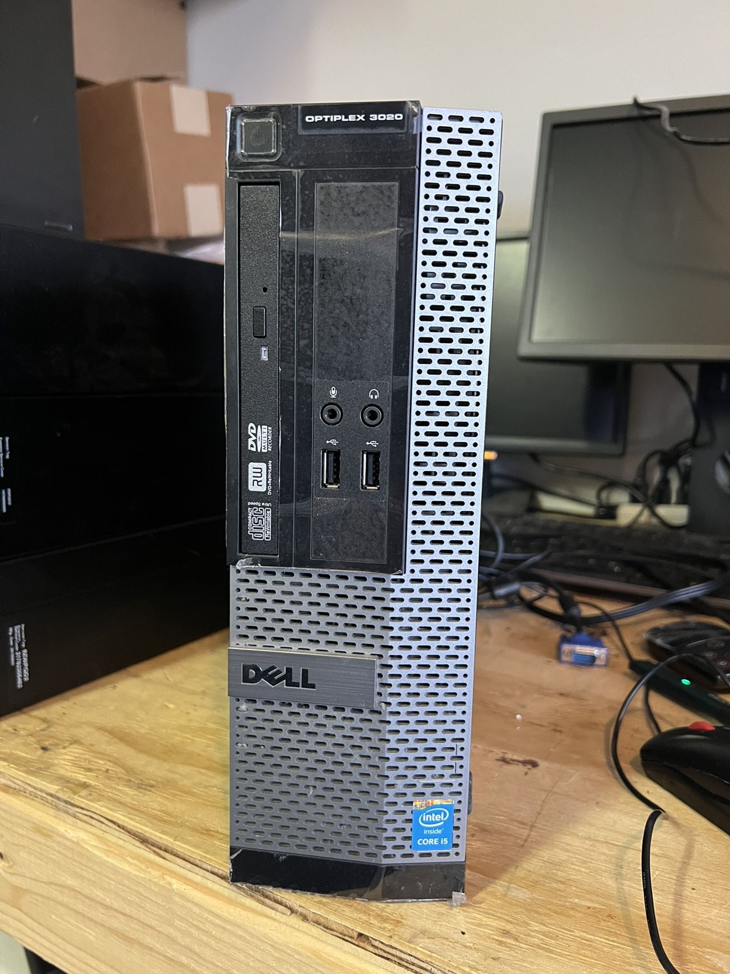Dell OptiPlex 3020 SFF Intel Core i5 8GB DDR3 Windows 10 750GB HDD Computer