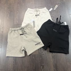 Essential Shorts 
