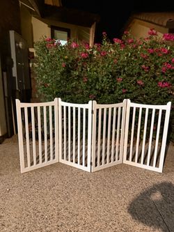 Extra Tall White Freestanding Foldable Wooden Dog Pet Gate – 4-panel / Clean Condition - Height: ~ 32 inches Total Expanded Width: ~ 80 inches