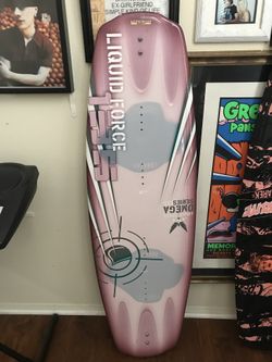 Liquid force 135xm wake board