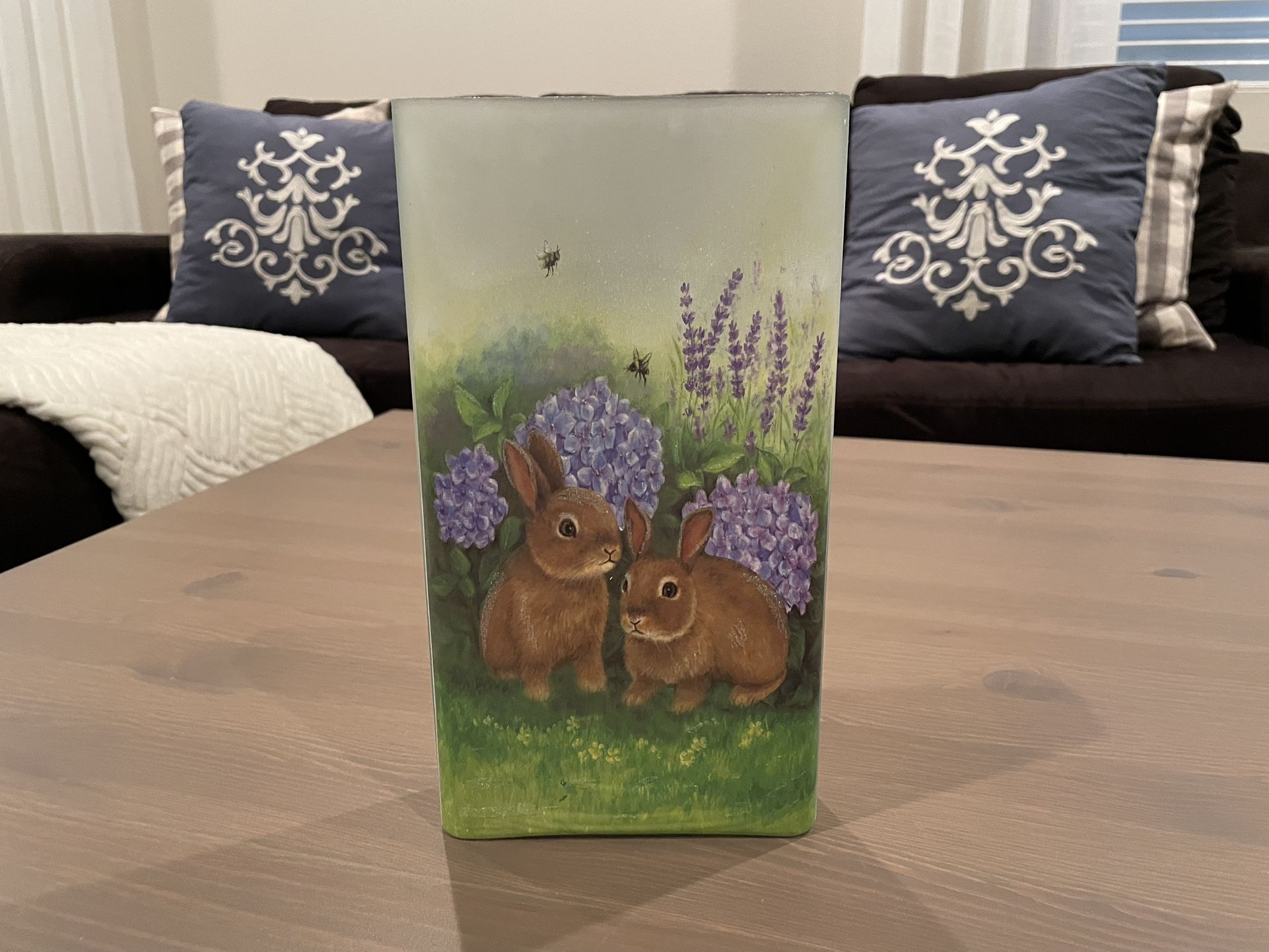 Illuminated Bunny Vase / Candle Holder w string lights