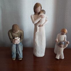 3 Willow Tree Figurines