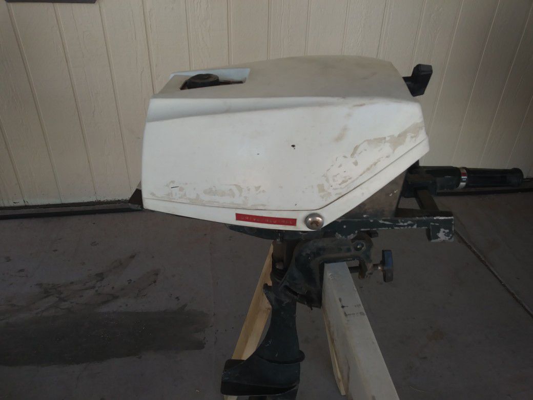 Ted Williams 5hp 2stroke outboard