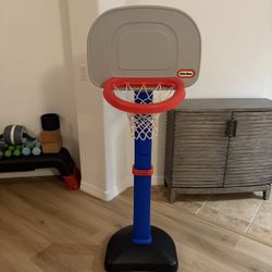 Little Tikes Basketball Hoop