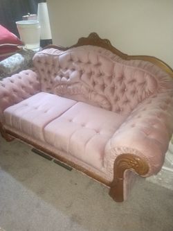 Button Back Loveseat Mauve Oak Antique 