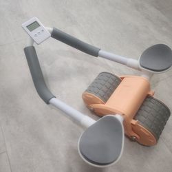 Exercise Machine (Ab Roller)