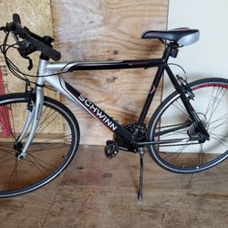 SCHWINN Bike