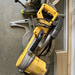 Miter Saw 