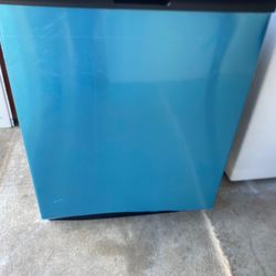 Frigidaire Dishwasher New ! 