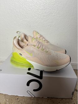 Nike Air max 270 Womens size 7.5, 8