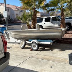 14 Ft Aluminum Boat And Trailer 