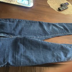6 pantalones por 40