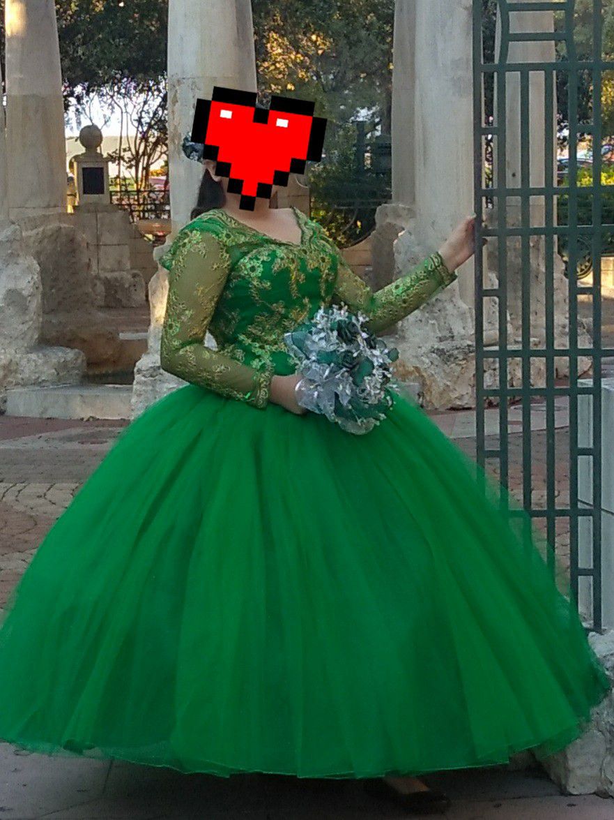 Emerald Green Quinceanera Dress