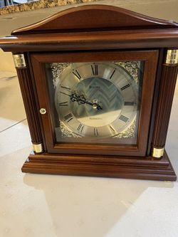 Antique Clock With Battery
