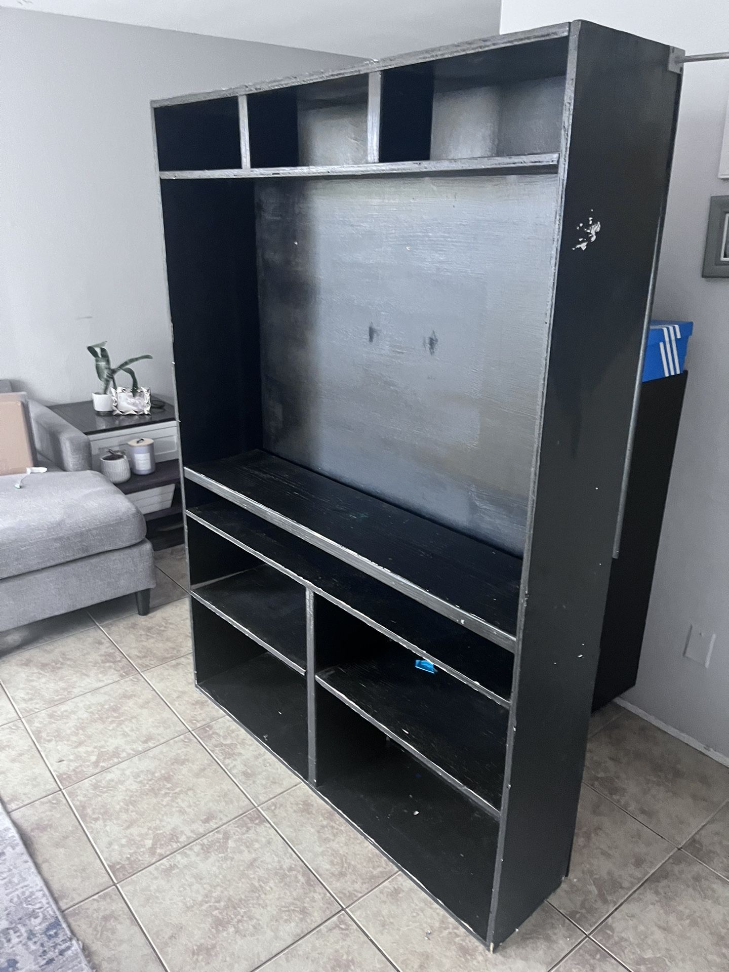 Free TV Stand 