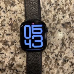 Brand New Apple Watch Series 10 GPS 46mm Jet Black Aluminum With Black Leather Vince camuto band Open to trades  