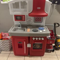 Little tikes Cook and grow kitchen Set