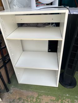 Estantes - Shelves