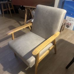 Tan accent chair