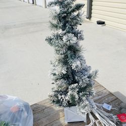 Christmas Outdoor Decorations  Set Of Two 