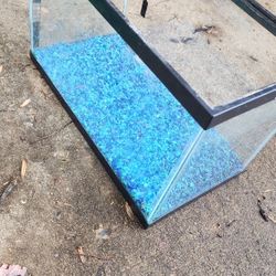 20 Gallon Glass Bottom Tank w/gravel