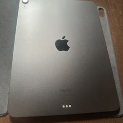 iPad Air 5th Gen 256gb - With M1 Chip