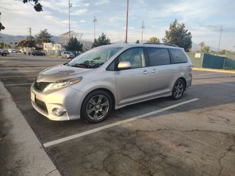 2017 Toyota Sienna
