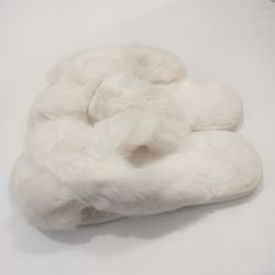  Women's Fuzzy Slippers Cross Band House Slippers size 7-8