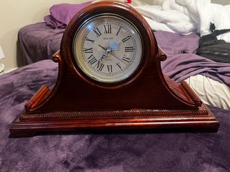 Wallace Quartz Wooden Mantel Clock