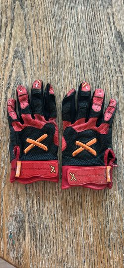 Absolutely Ridiculous and Game thread batting gloves